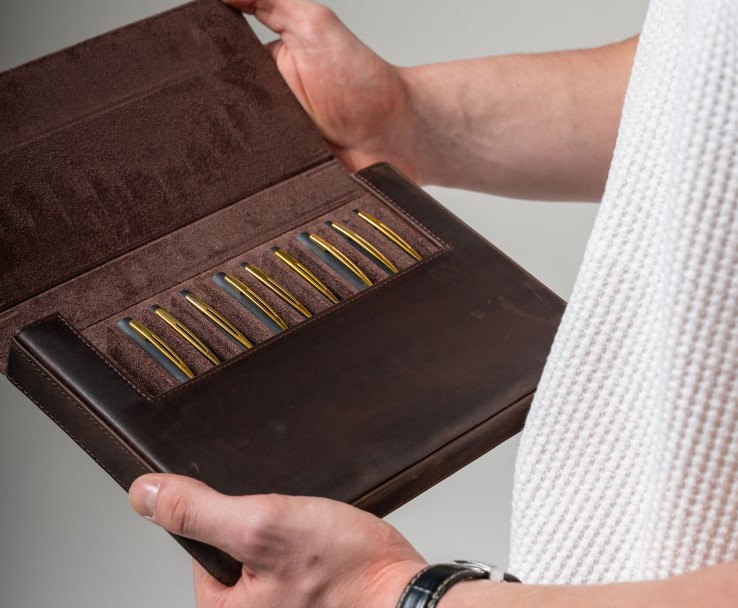Leather 12-Slot Pen Case